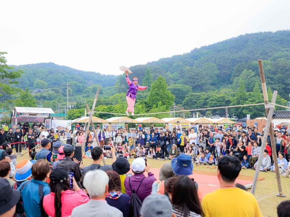 金井山城祭り