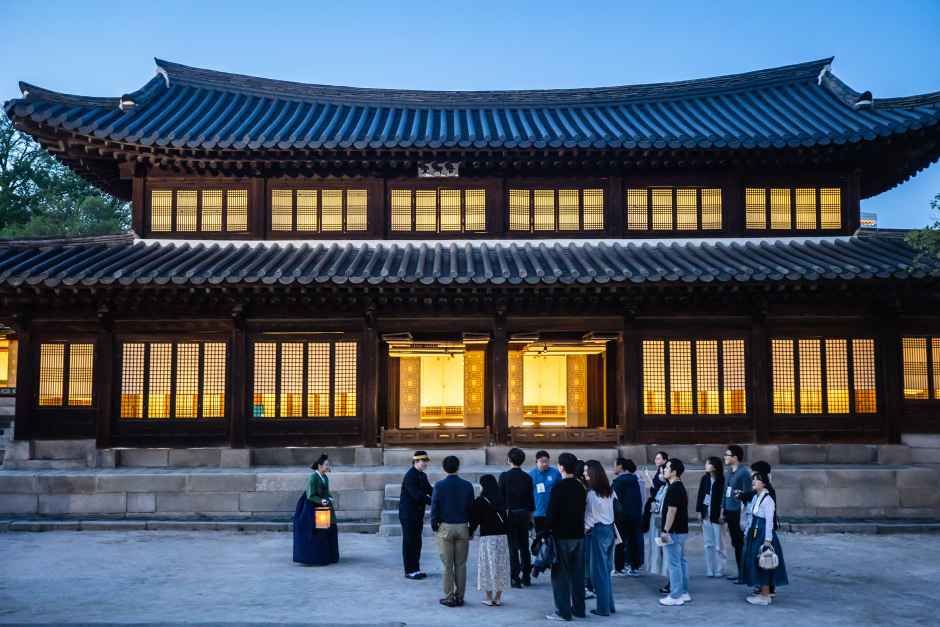 徳寿宮 夜の石造殿 4