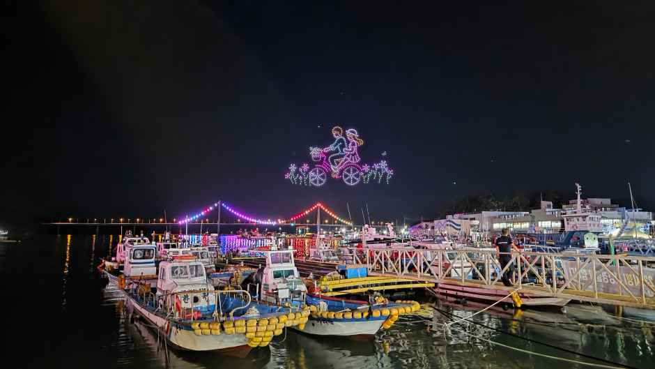 2026 高興鹿洞港ドローンショー 5